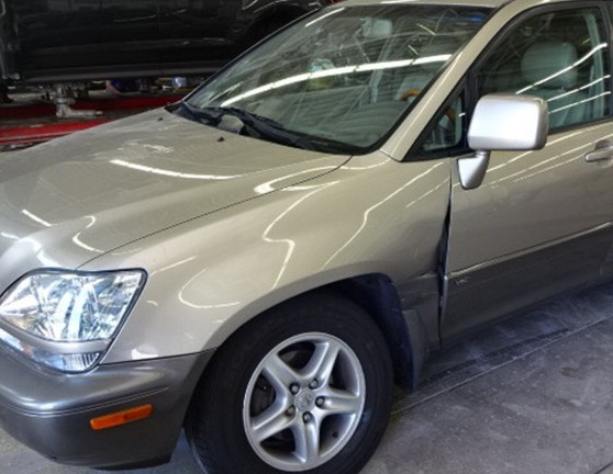 Lexus Before Repair — Cosmetic Auto Chicago
